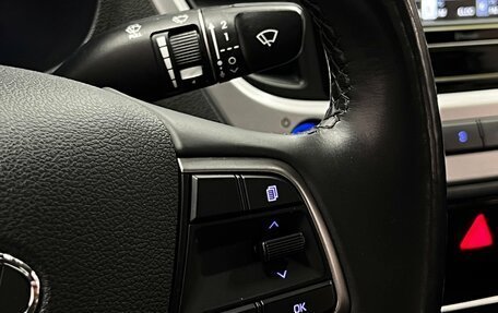 Hyundai Solaris II рестайлинг, 2017 год, 979 000 рублей, 17 фотография