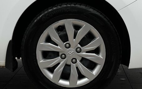 Hyundai Solaris II рестайлинг, 2017 год, 979 000 рублей, 23 фотография