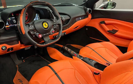 Ferrari F8, 2021 год, 27 820 776 рублей, 7 фотография