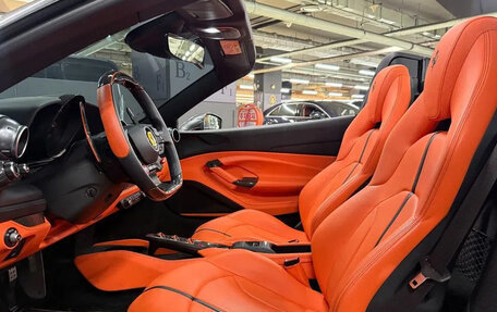 Ferrari F8, 2021 год, 27 820 776 рублей, 8 фотография