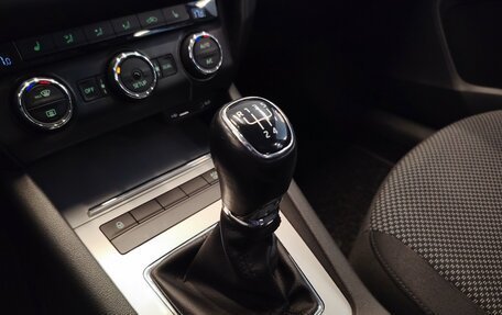 Skoda Octavia, 2015 год, 1 039 000 рублей, 11 фотография