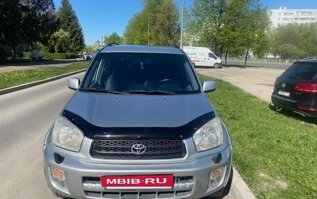 Toyota RAV4, 2002 год, 660 000 рублей, 3 фотография