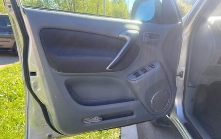 Toyota RAV4, 2002 год, 660 000 рублей, 9 фотография
