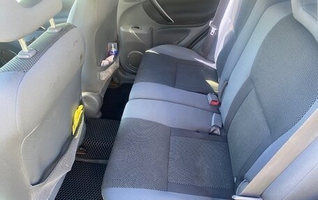 Toyota RAV4, 2002 год, 660 000 рублей, 10 фотография