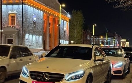 Mercedes-Benz C-Класс, 2018 год, 1 990 000 рублей, 6 фотография