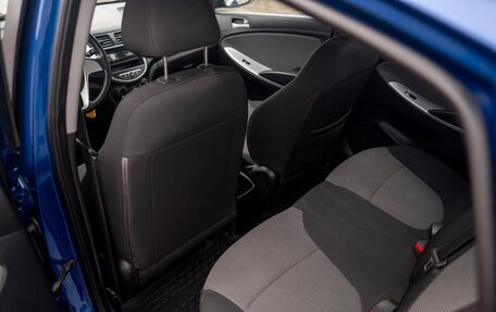 Hyundai Solaris II рестайлинг, 2011 год, 870 000 рублей, 25 фотография