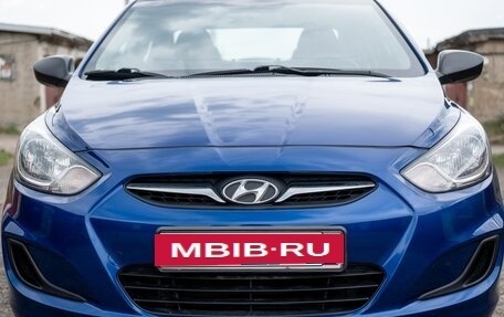 Hyundai Solaris II рестайлинг, 2011 год, 870 000 рублей, 14 фотография