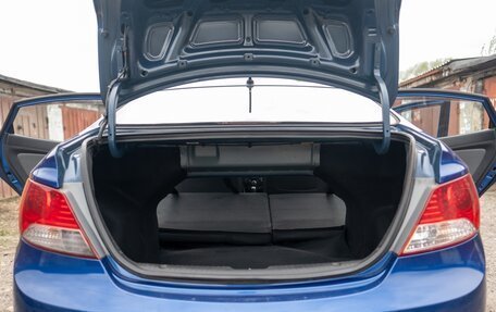 Hyundai Solaris II рестайлинг, 2011 год, 870 000 рублей, 29 фотография
