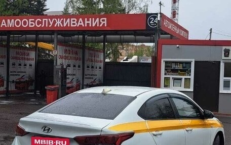 Hyundai Solaris II рестайлинг, 2017 год, 560 000 рублей, 5 фотография