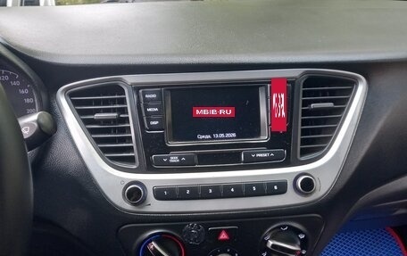 Hyundai Solaris II рестайлинг, 2017 год, 560 000 рублей, 11 фотография