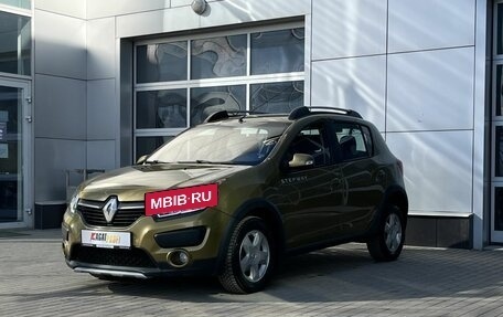 Renault Sandero II рестайлинг, 2015 год, 820 000 рублей, 3 фотография