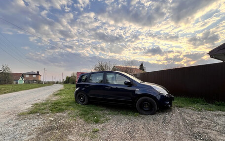 Nissan Note II рестайлинг, 2010 год, 430 000 рублей, 3 фотография