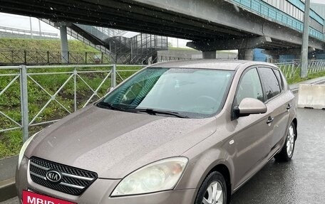 KIA cee'd I рестайлинг, 2009 год, 560 000 рублей, 3 фотография