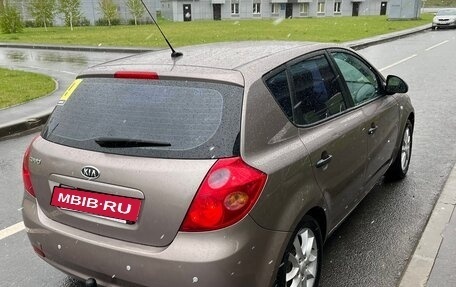 KIA cee'd I рестайлинг, 2009 год, 560 000 рублей, 7 фотография