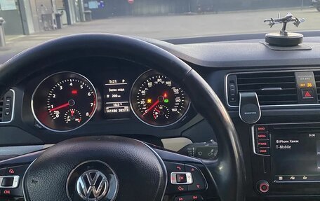 Volkswagen Jetta VI, 2016 год, 1 100 000 рублей, 6 фотография
