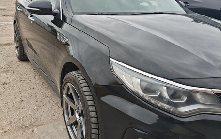 KIA Optima IV, 2018 год, 2 300 000 рублей, 5 фотография
