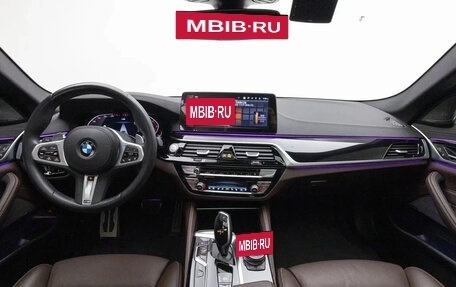 BMW 5 серия, 2023 год, 5 300 000 рублей, 7 фотография
