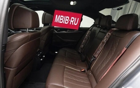 BMW 5 серия, 2023 год, 5 300 000 рублей, 10 фотография