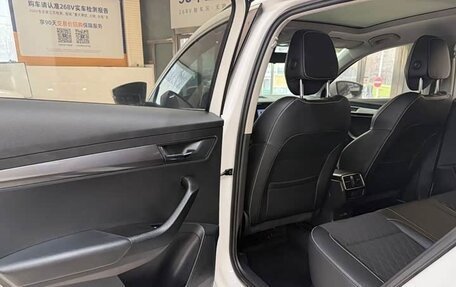 Skoda Karoq I, 2022 год, 1 993 000 рублей, 17 фотография