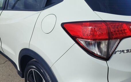 Honda Vezel, 2022 год, 1 780 000 рублей, 10 фотография