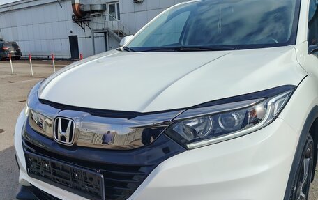 Honda Vezel, 2022 год, 1 780 000 рублей, 19 фотография