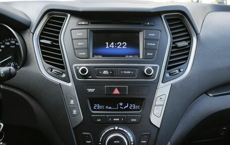 Hyundai Santa Fe III рестайлинг, 2017 год, 1 901 000 рублей, 16 фотография