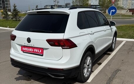 Volkswagen Tiguan II, 2021 год, 2 350 000 рублей, 6 фотография
