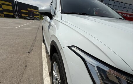 Volkswagen Tiguan II, 2021 год, 2 350 000 рублей, 16 фотография
