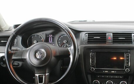 Volkswagen Jetta VI, 2013 год, 999 000 рублей, 15 фотография