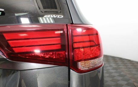 Mitsubishi Outlander III рестайлинг 3, 2015 год, 1 975 000 рублей, 21 фотография