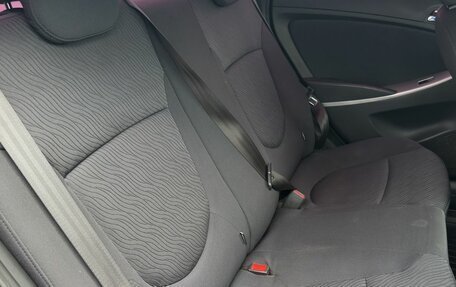 Hyundai Solaris II рестайлинг, 2011 год, 810 000 рублей, 12 фотография