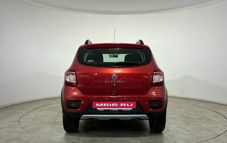 Renault Sandero II рестайлинг, 2016 год, 850 000 рублей, 3 фотография