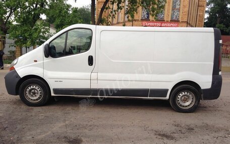 Renault Trafic, 2006 год, 400 000 рублей, 4 фотография