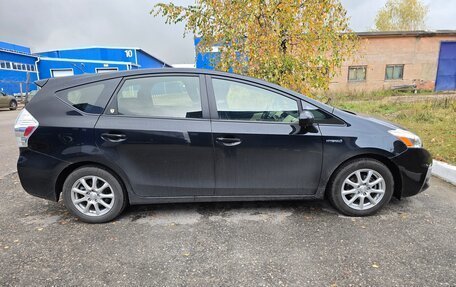 Toyota Prius v (+) I (ZVW40/41) рестайлинг, 2014 год, 1 600 000 рублей, 1 фотография