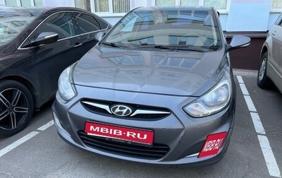 Hyundai Solaris II рестайлинг, 2012 год, 800 000 рублей, 1 фотография