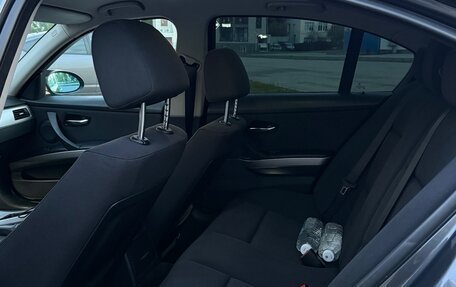 BMW 3 серия, 2006 год, 840 000 рублей, 7 фотография