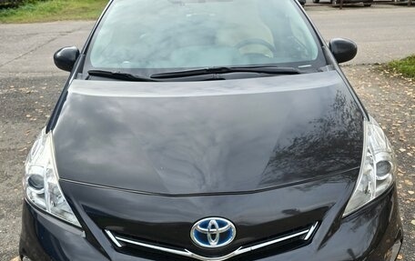 Toyota Prius v (+) I (ZVW40/41) рестайлинг, 2014 год, 1 600 000 рублей, 6 фотография