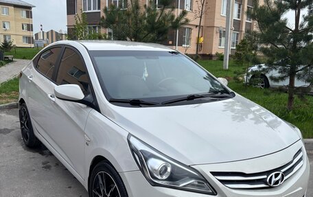 Hyundai Solaris II рестайлинг, 2016 год, 1 346 000 рублей, 3 фотография