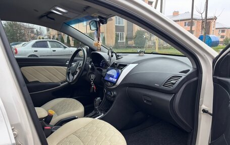 Hyundai Solaris II рестайлинг, 2016 год, 1 346 000 рублей, 11 фотография