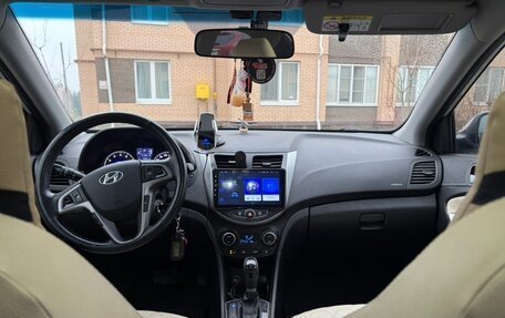 Hyundai Solaris II рестайлинг, 2016 год, 1 346 000 рублей, 14 фотография
