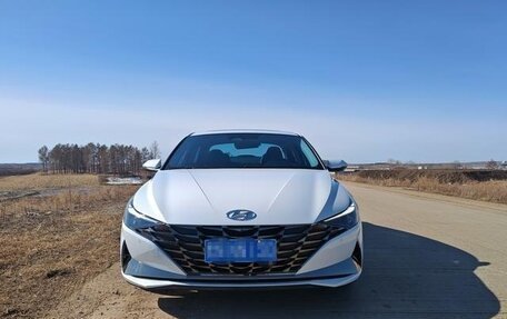 Hyundai Elantra, 2022 год, 1 496 000 рублей, 2 фотография