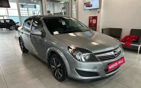 Opel Astra H, 2011 год, 389 000 рублей, 2 фотография