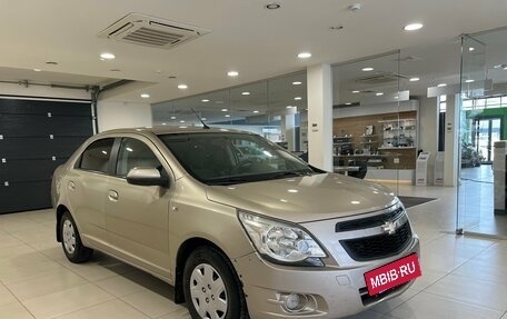 Chevrolet Cobalt II, 2013 год, 575 000 рублей, 3 фотография