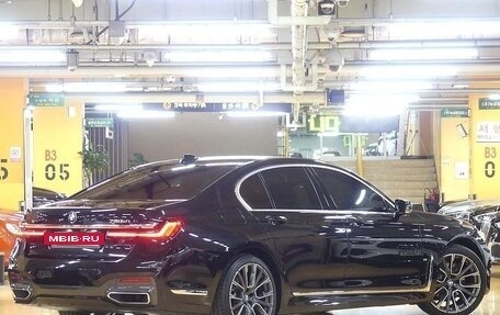 BMW 7 серия, 2022 год, 8 900 000 рублей, 3 фотография