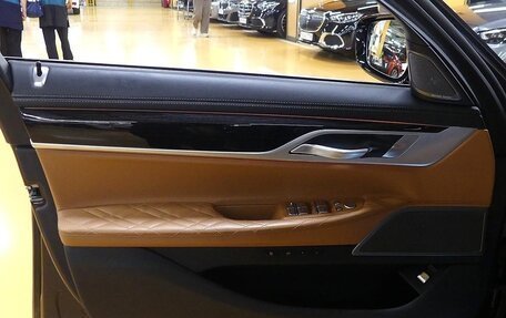 BMW 7 серия, 2022 год, 8 900 000 рублей, 10 фотография
