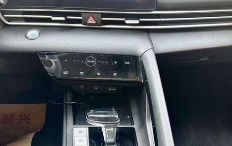 Hyundai Elantra, 2022 год, 1 509 000 рублей, 16 фотография