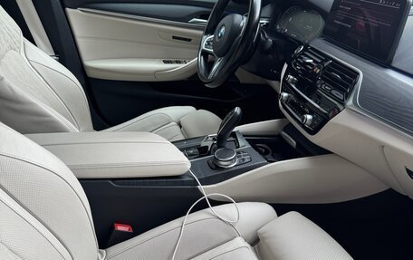 BMW 5 серия, 2020 год, 5 400 000 рублей, 10 фотография