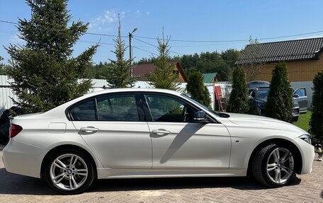 BMW 3 серия, 2018 год, 3 050 000 рублей, 5 фотография
