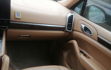 Porsche Cayenne III, 2013 год, 2 700 000 рублей, 15 фотография