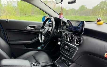 Mercedes-Benz A-Класс, 2015 год, 1 600 000 рублей, 9 фотография